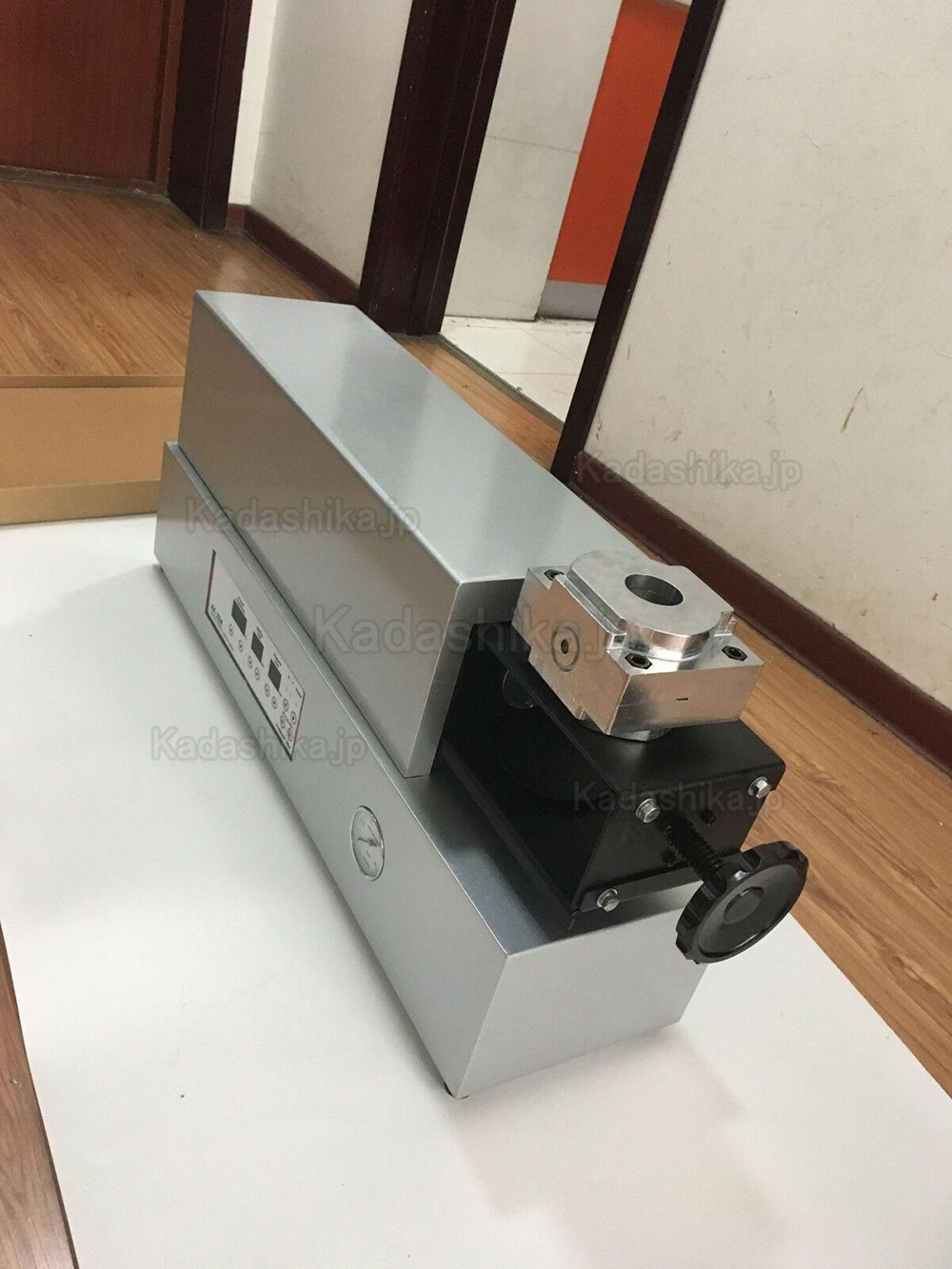 AiXin® AX-YDA 歯科熱可塑性レジン射出成型機(義歯用レジン成型機) ラボ装置に適用 AiXin® AX-YDA 歯科熱可塑性レジン射出成型機(義歯用レジン成型機) ラボ装置に適用