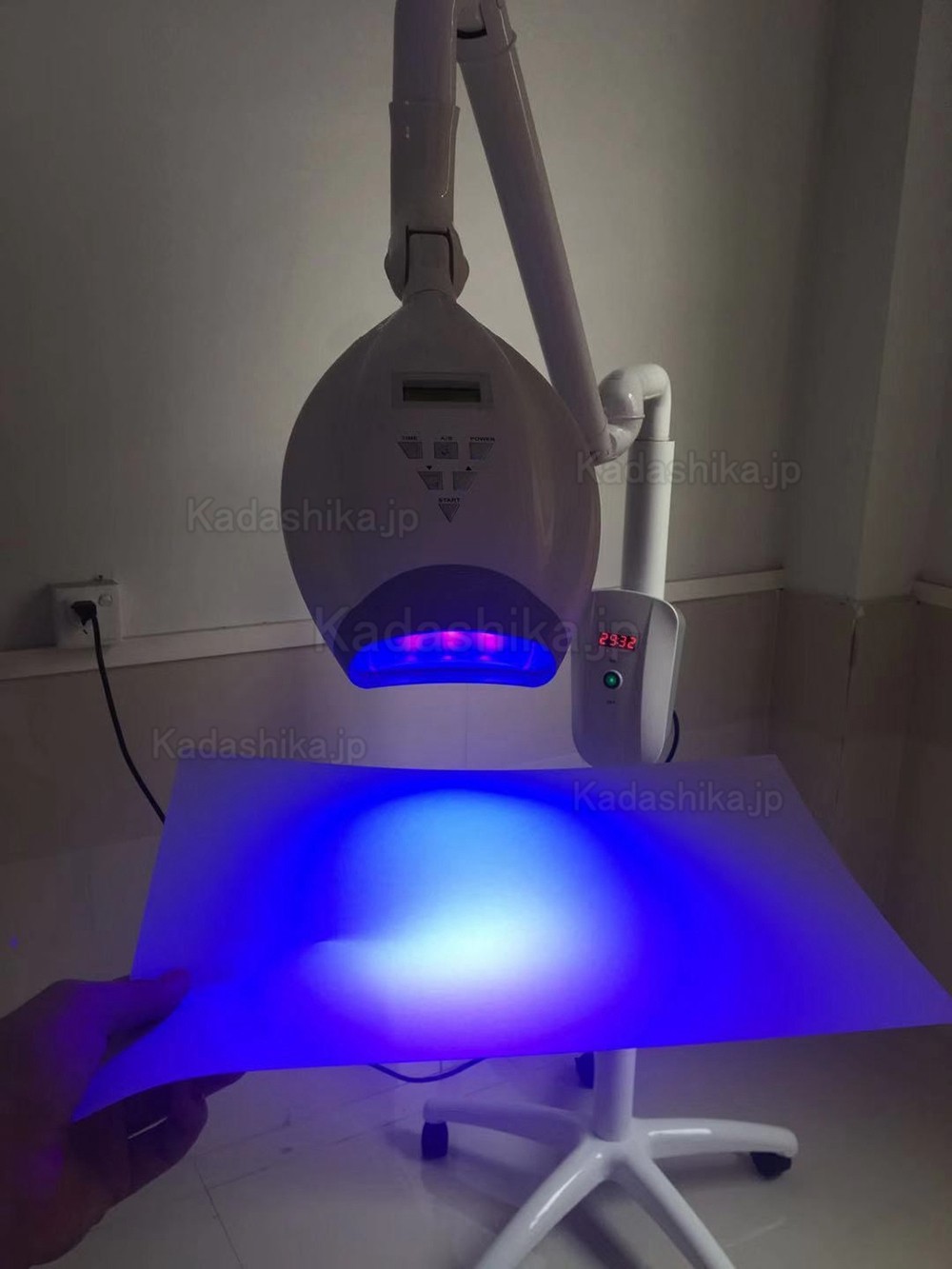 歯科業務用 55W LEDホワイトニング照射器 KC768-1(青光+紫光) 歯科業務用 55W LEDホワイトニング照射器 KC768-1(青光+紫光)